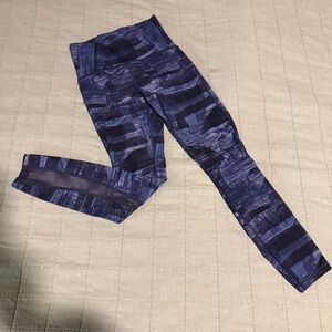 Lululemon size 4 leggings